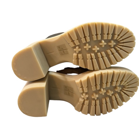 Dolce Vita Collin Lace-Up Lug-Sole Platform Booties Size 6 NIB - Picture 6 of 7